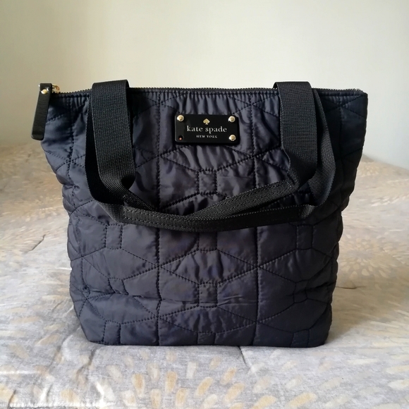 kate spade Handbags - Kate Spade black lightweight bag.